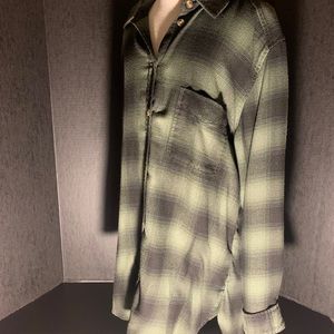 American Eagle Outfitters Boyfriend Fit Flannel